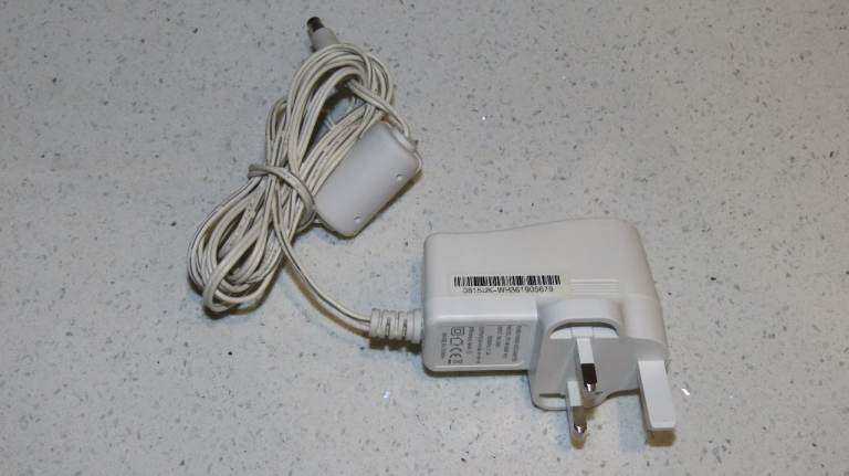 Flying Power AC DC Adapter FY0815UKWH 5.3V 1.8A PSU Charger Mains Supply Unit Lead Cable Plug White