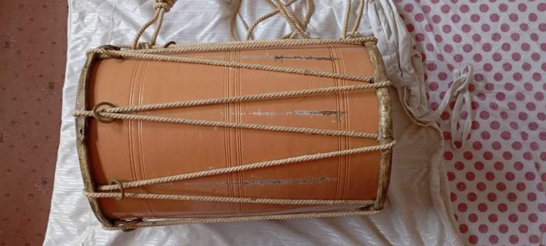 Dholak/ Dholki drum for sale with Dandiya