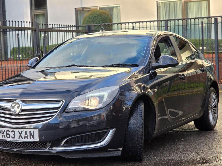2013 Vauxhall Insignia 2.0 CDTi ecoFLEX Design Nav 5dr [Start Stop] HATCHBACK DIESEL Manual