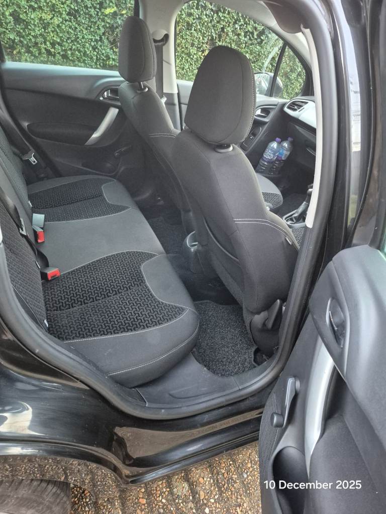 Citroen, C3, Hatchback, 2011, Manual, 1360 (cc), 5 doors