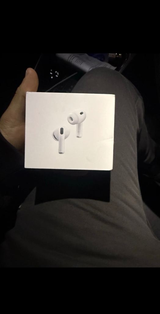 New Apple AirPods Pro 3 2025