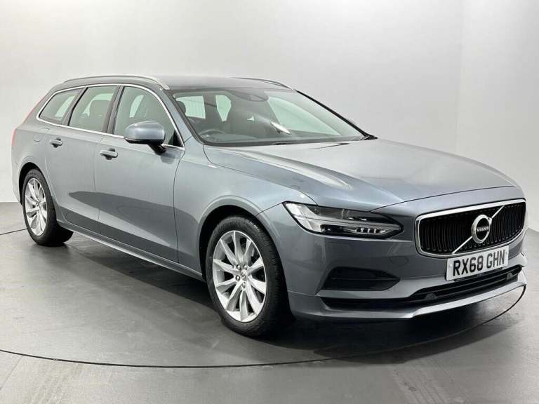 2018 Volvo V90 2.0 T4 Momentum 5dr Geartronic ESTATE PETROL Automatic