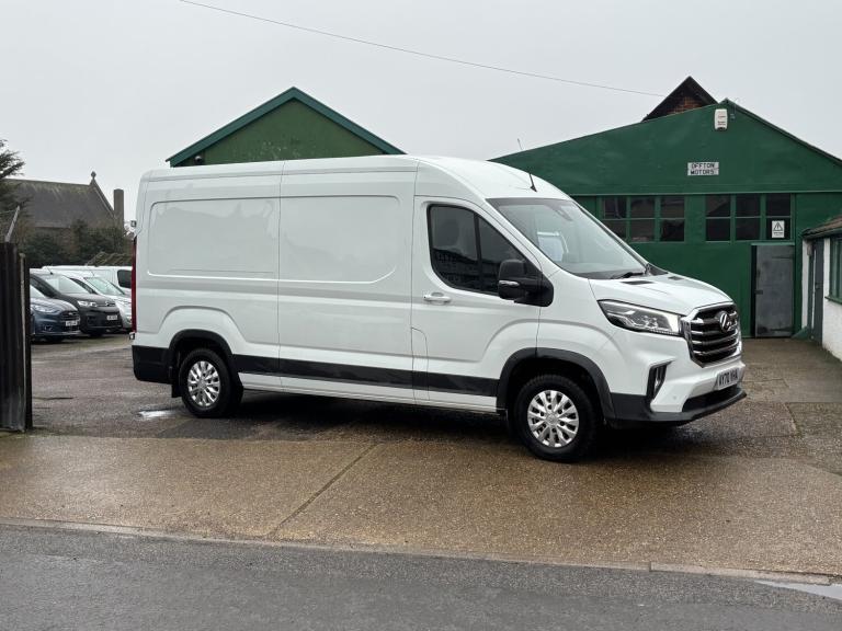 MAXUS DELIVER 9 2.0 D20 LUX White Manual Diesel 2020