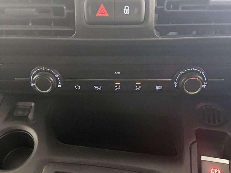 2022 Peugeot Partner M 136 Auto L1H1 SWB 50Kwh Battery Manual Panel Van Diesel Manual