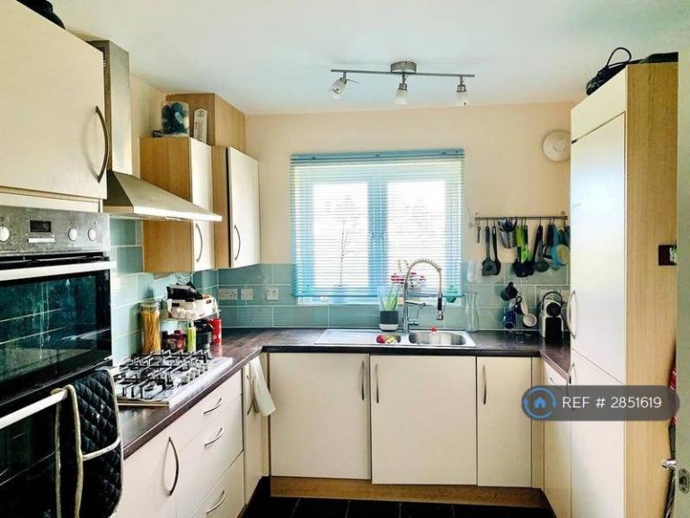 1 bedroom in Dorney Place, Dartford, DA1 (#2851619)