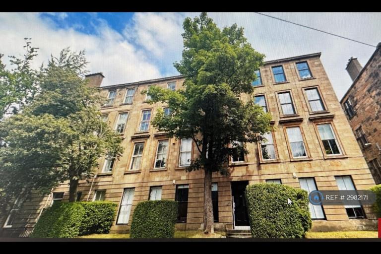 5 bedroom flat in Great George St, Glasgow, G12 (5 bed) (#2982171)