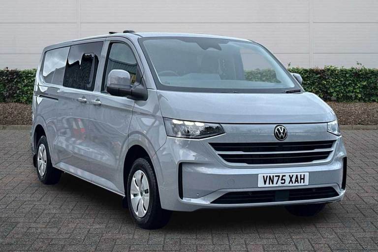 2025 Volkswagen Transporter 2.0 TDI 150 Commerce Plus Kombi Van Combi Van Diesel Manual