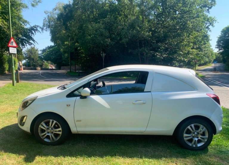 VAUXHALL CORSA 1.3 CDTi 16v Sportive White Manual Diesel 2014