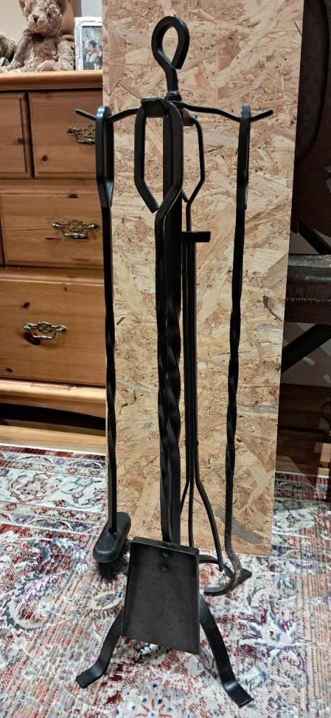 Large Cast Iron Companion Set