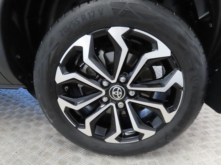 2022 Toyota Yaris Cross 1.5 Hybrid Design 5dr CVT Estate Hybrid Automatic