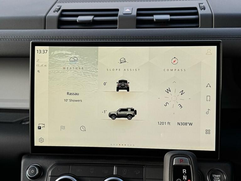 2025 Land Rover Defender 3.0 D250 Hard Top S Auto [3 Seat] PANEL VAN DIESEL Automatic