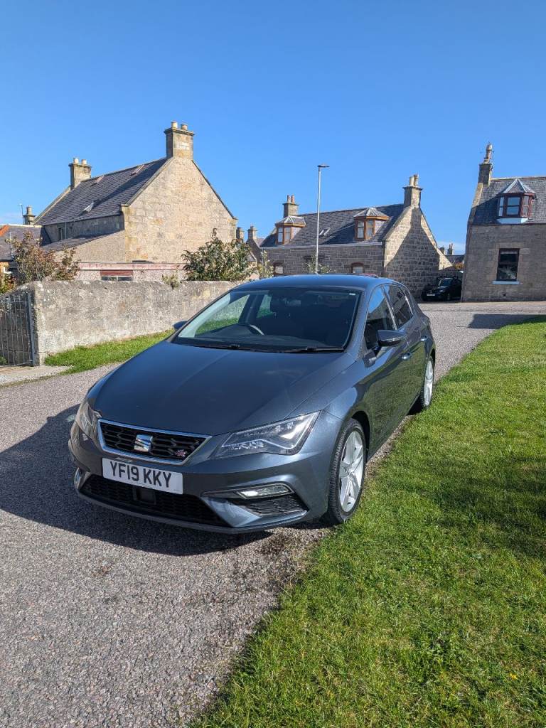 SEAT Leon 1.5 TSI EVO (130ps) FR (s/s) Hatchback 5d  1498cc
