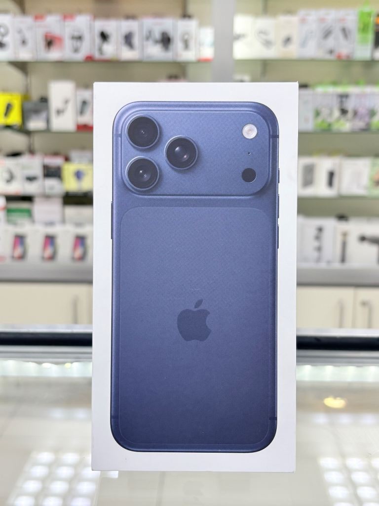 iphone 17 Pro Max Brand New With 12 Months Apple Warranty