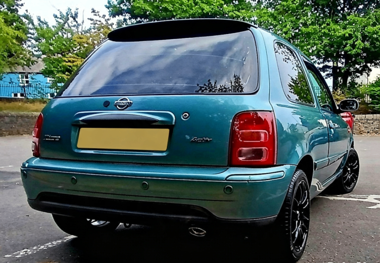 Nissan, MICRA, Hatchback, 2001, Manual, 998 (cc), 3 doors