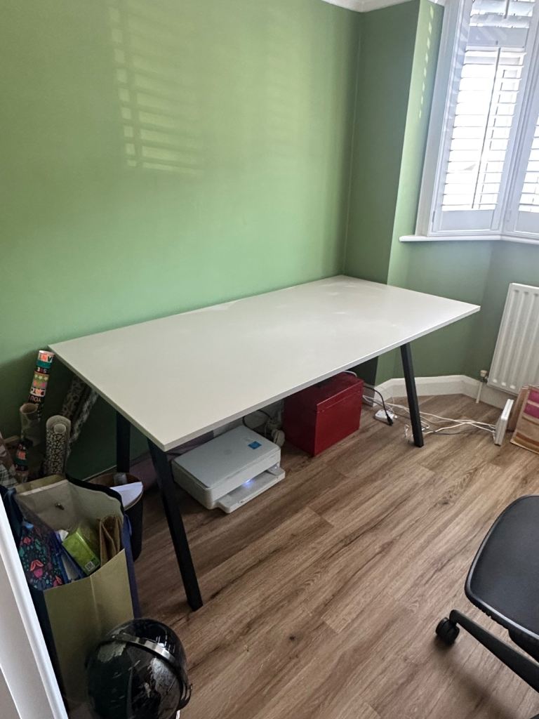 IKEA Trotten Desk 160cm x 80cm 