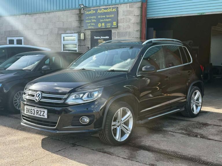 2013 Volkswagen Tiguan 2.0 TDi BlueMotion Tech R-Line 5dr ESTATE Diesel Manual