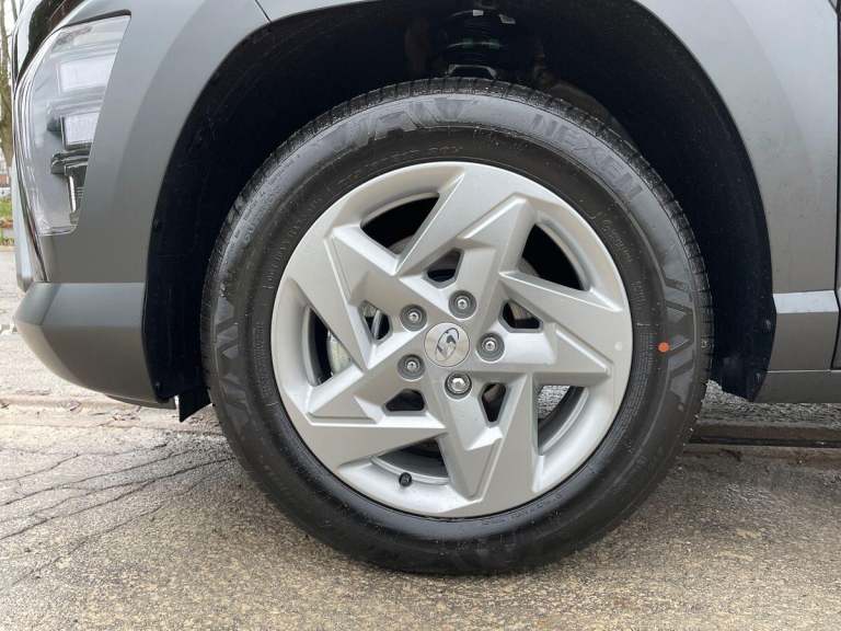 2025 Hyundai KONA 1.6T 138 Advance 5dr HATCHBACK PETROL Manual