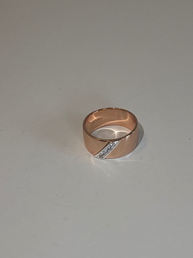 Rose Gold ring with Natural Zircon