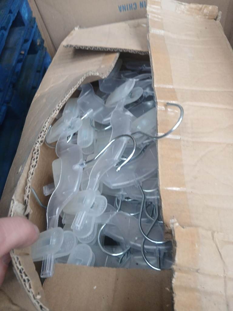 13 boxes of hangers 3 different sizes 