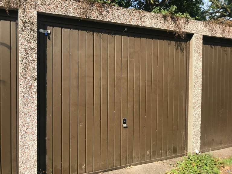 Storage / Garages / Lock-Up Units for Let