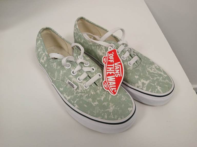  VANS WASHES IN CELADON GREEN. SIZE UK 3.5