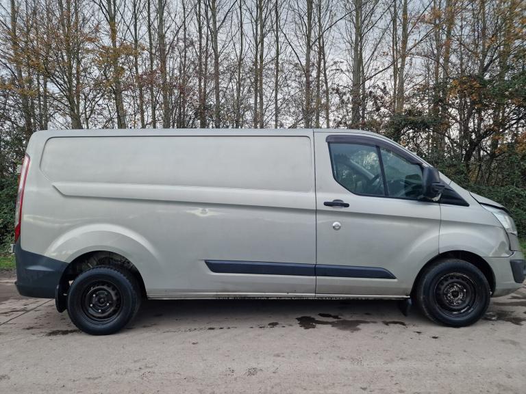 2013 Ford Transit Custom Gold LWB  Drives Perfect  8m MOT  Spares Repairs