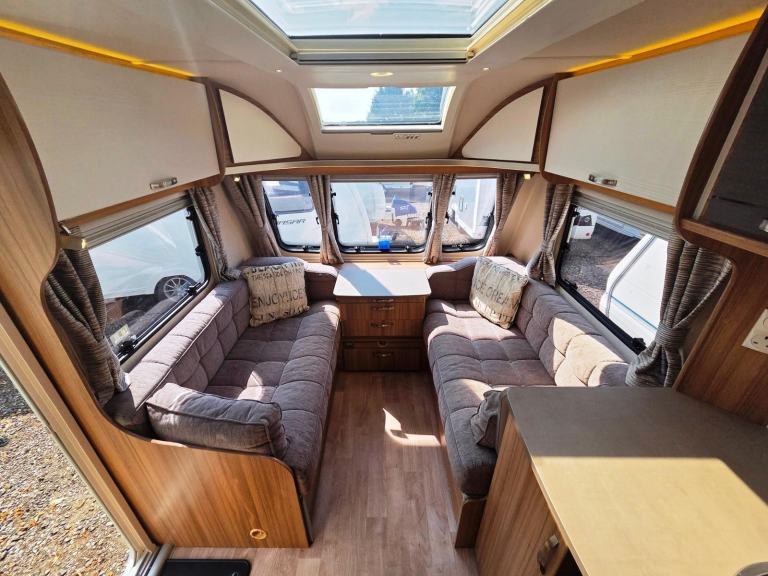 Lunar Lexon 560 2018