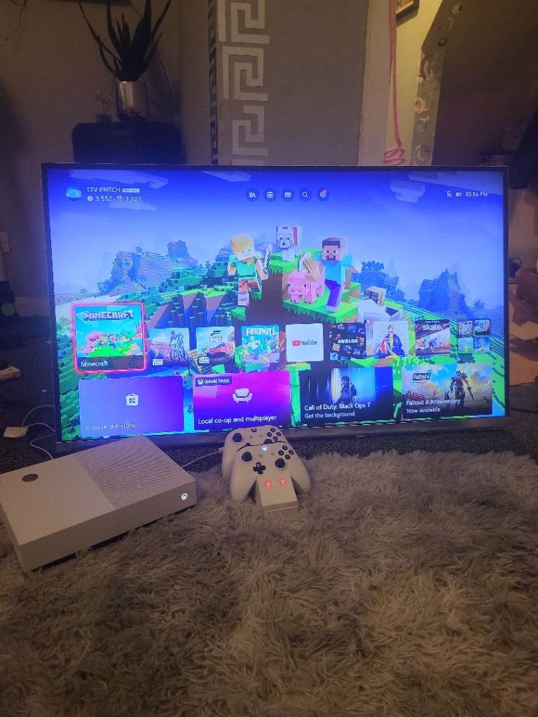 image for Xbox one bundle. Great condition 