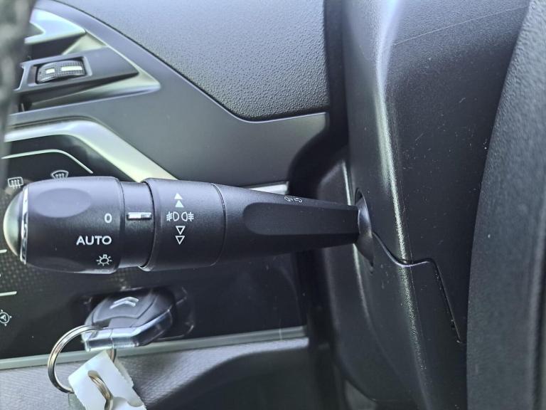 2014 Citroen C4 Picasso 1.6 e-HDi Airdream Exclusive+ Euro 5 (s/s) 5dr MPV Diesel Manual