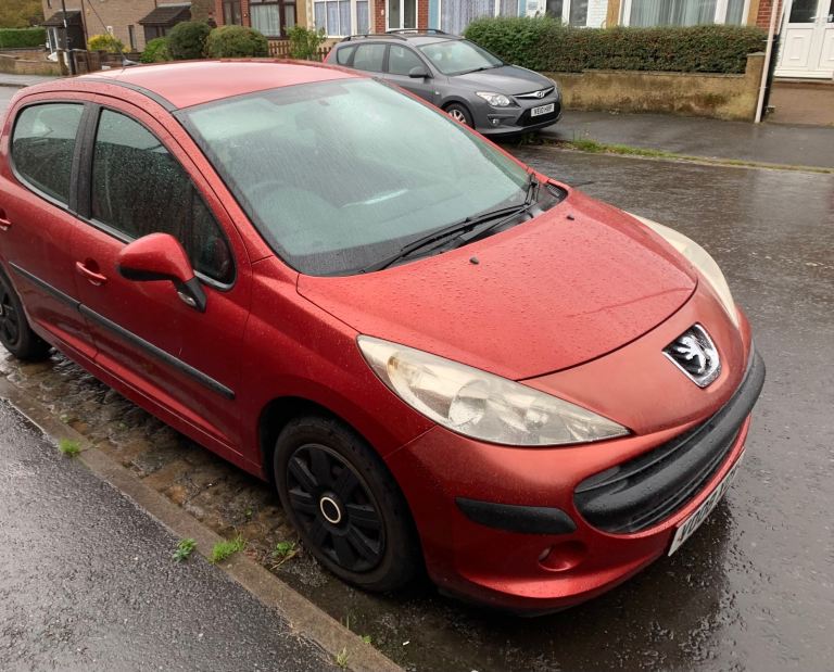 image for 2008 Peugeot 207 1.4 petrol 5 speed manual 46,000 miles 2 remote keys no warning lights on dash 