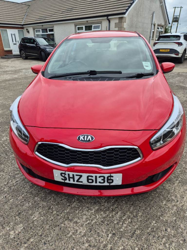 Kia, CEED, Hatchback, 2014, Manual, 1396 (cc), 5 doors