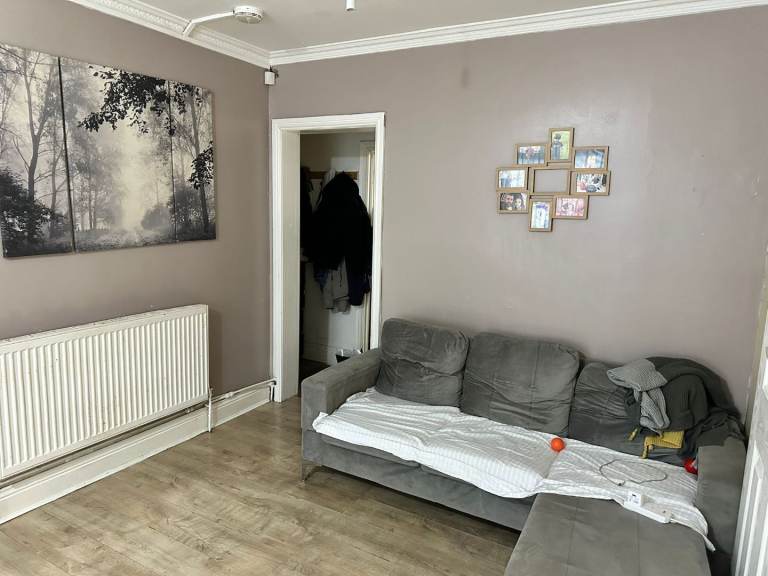 2 bedroom apartment in Moseley 