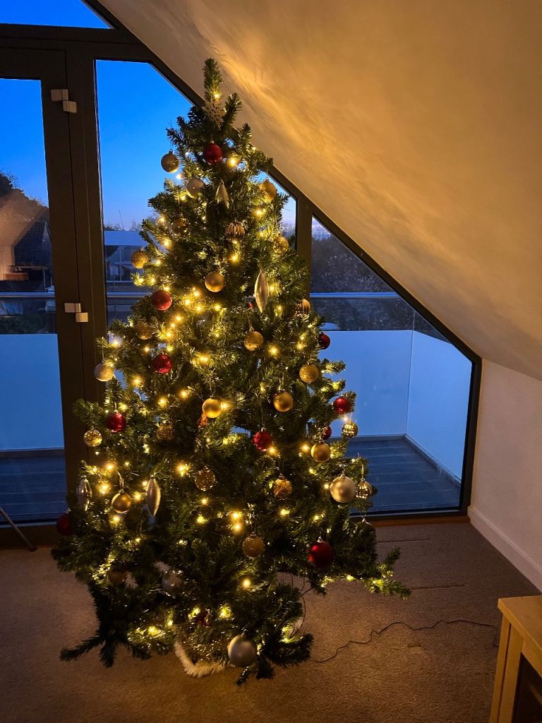 Christmas Tree World 6ft Pre-Lit Christmas Tree – Used Twice