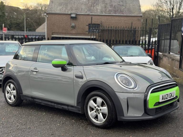 2021 MINI Hatch 1.5 Cooper Classic Hatchback 3dr Petrol Manual Euro 6 (s/s) (136 ps) Hatchback Pe...