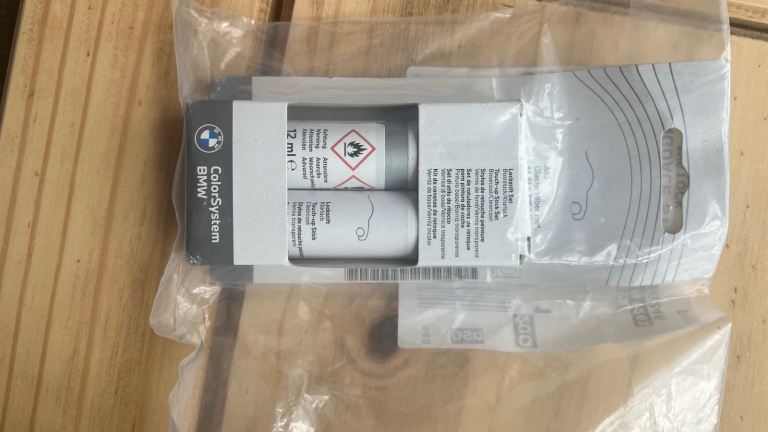 Brand new silver touch up pens BMW 13 plate. 