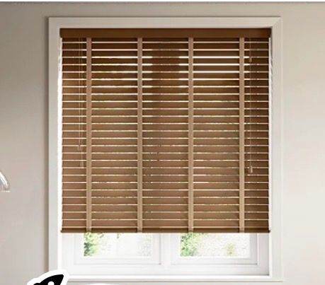 NEW Venetian Blind - Ecowood Deluxe, Honey Teak Fine Grain