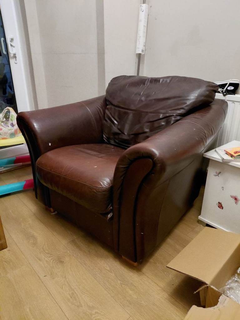 Leather arm chair