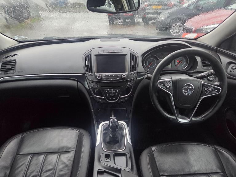 2016 Vauxhall Insignia 1.6 CDTi ecoFLEX Elite Nav 5dr [Start Stop] HATCHBACK DIESEL Manual