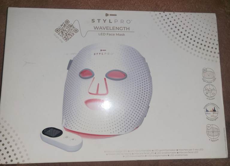 Stylpro wavelength LED face mask