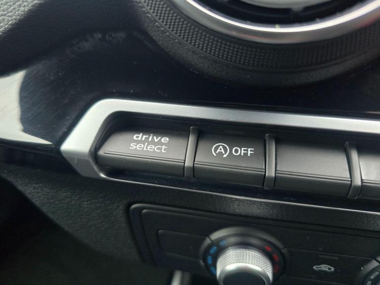 2020 Audi Q2 35 TFSI Black Edition 5dr S Tronic ESTATE PETROL Automatic