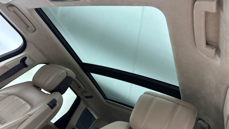 2020 Land Rover Range Rover Sport 3.0 SD V6 Autobiography Dynamic SUV 5dr Diesel Auto 4WD Euro 6 ...