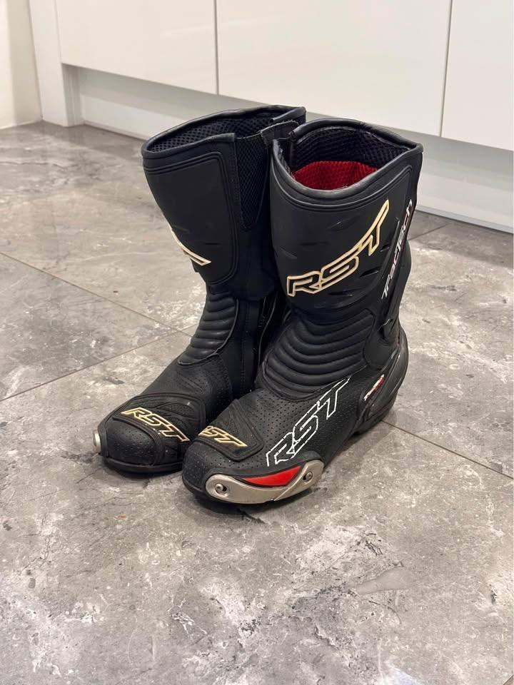 RST TracTech Evo Size 41 Motorcycle Boots