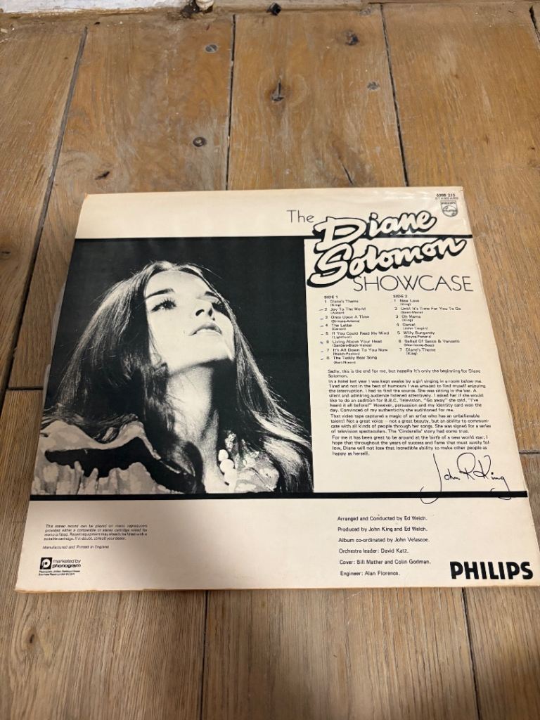Collection of Vinyl Records - James Bond, Diane Solomon, Auf Wiedersehen Pet