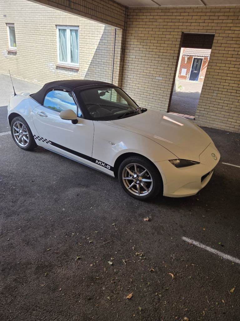 Mazda, MX-5, Convertible, 2017, Manual, 1496 (cc), 2 doors