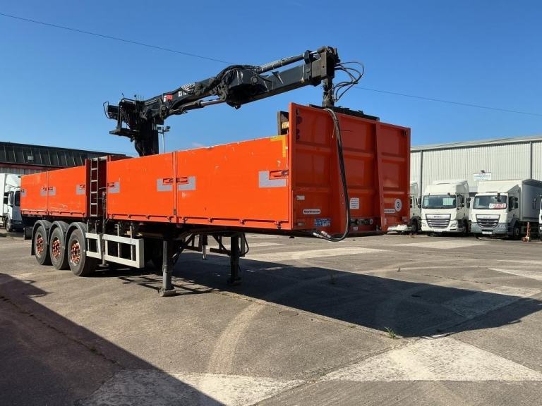 MONTRACON TRI AXLE 3 AXLE