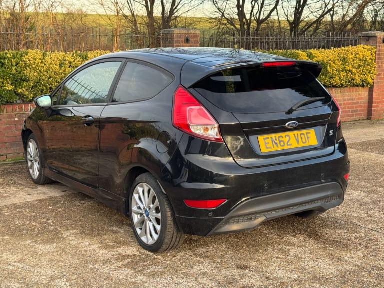 2013 Ford Fiesta 1.0 Fiesta Zetec S 3dr Hatchback Petrol Manual