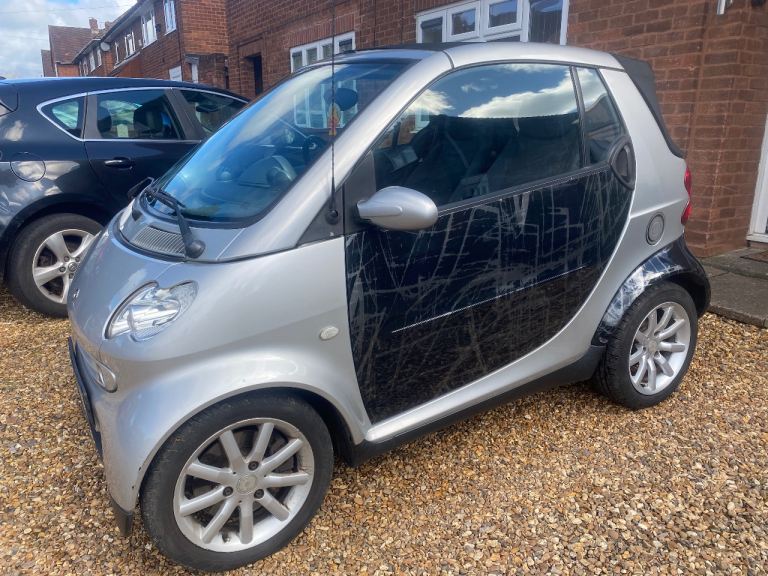 Smart car for 2 Mercedes 700cc petrol 
