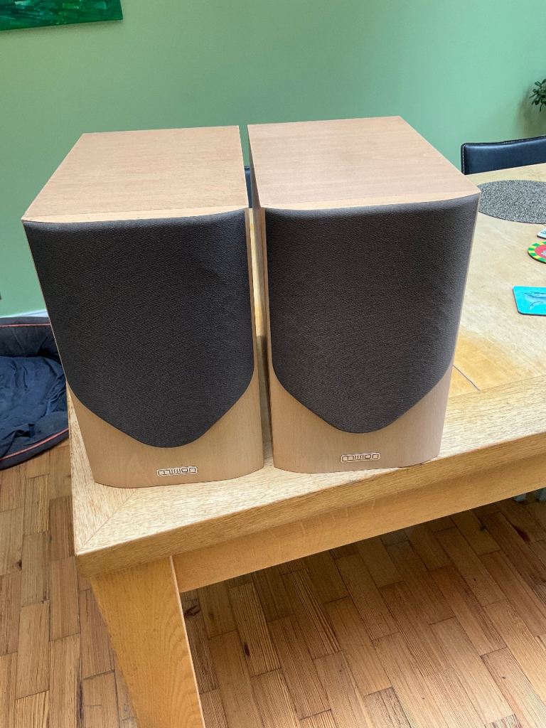 Mission M32 Speakers – Wood Finish, Good Condition