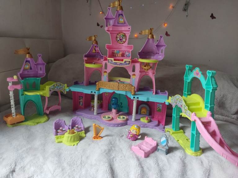 Vtech Toot Toot Princess Castle pink toy play set