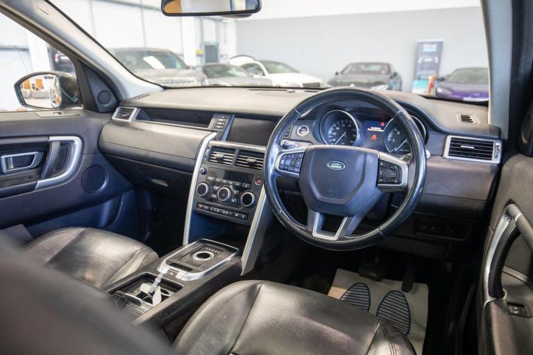 2016 Land Rover Discovery Sport 2.0 TD4 HSE Luxury SUV 5dr Diesel Auto 4WD Euro 6 (s/s) (180 ps) ...